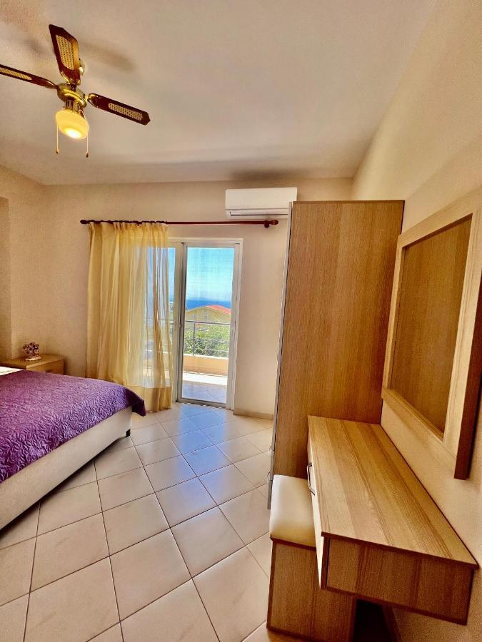 J&B Rooms Dhërmi Εξωτερικό φωτογραφία