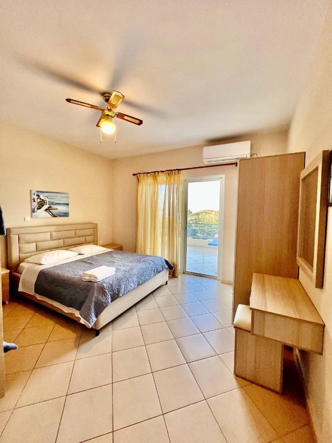 J&B Rooms Dhërmi Εξωτερικό φωτογραφία