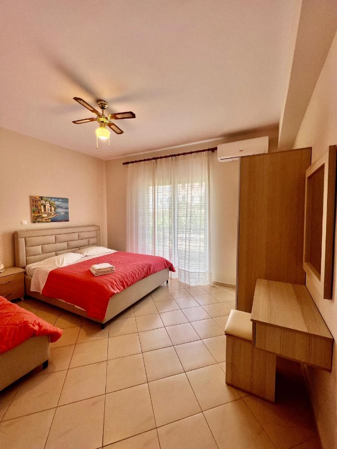 J&B Rooms Dhërmi Εξωτερικό φωτογραφία